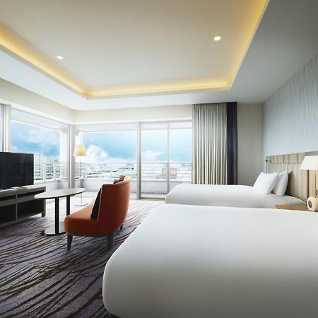 Отель Ana Crowne Plaza Chitose By Ihg Экстерьер фото Deluxe Room