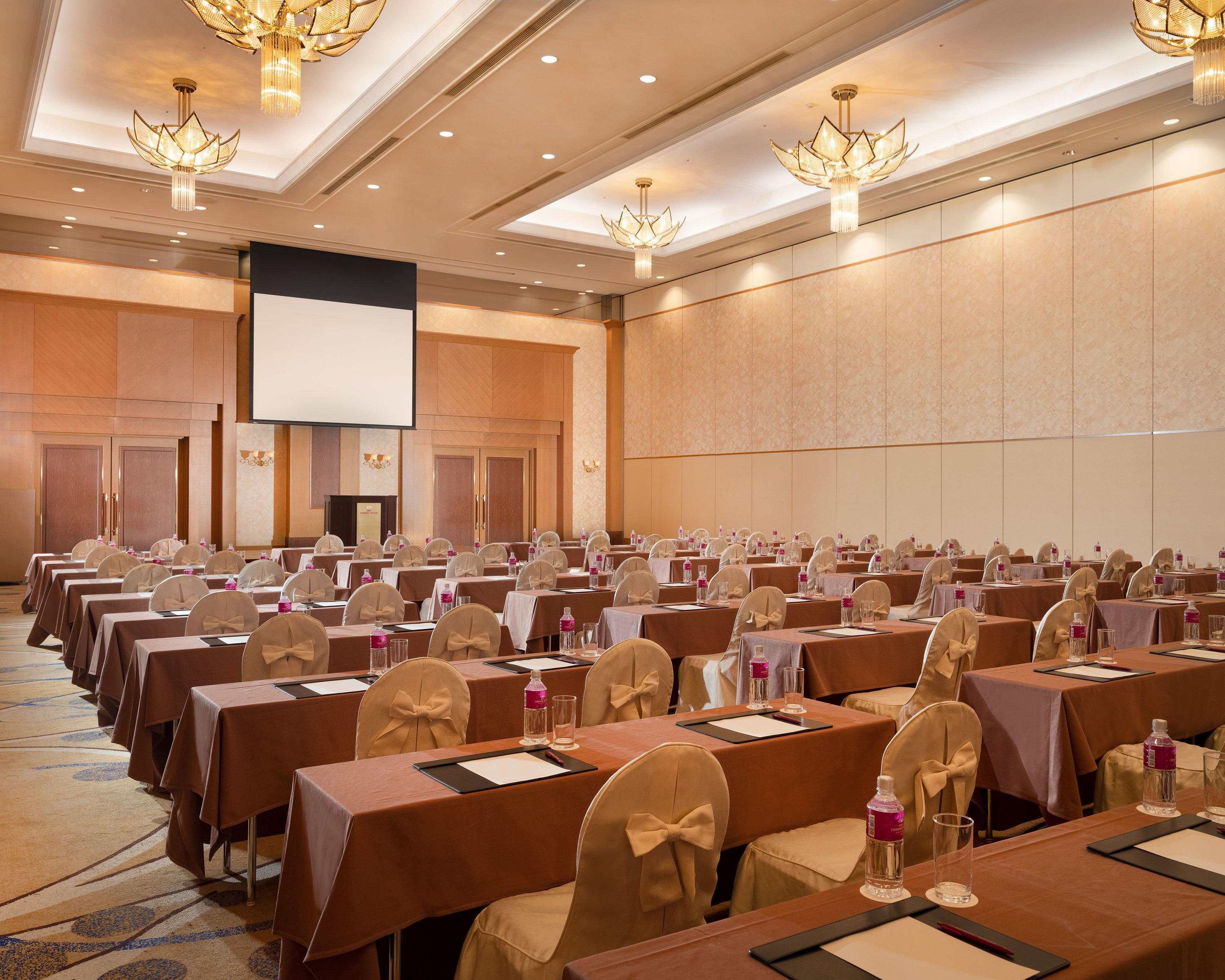 Отель Ana Crowne Plaza Chitose By Ihg Экстерьер фото The Grand Ballroom
