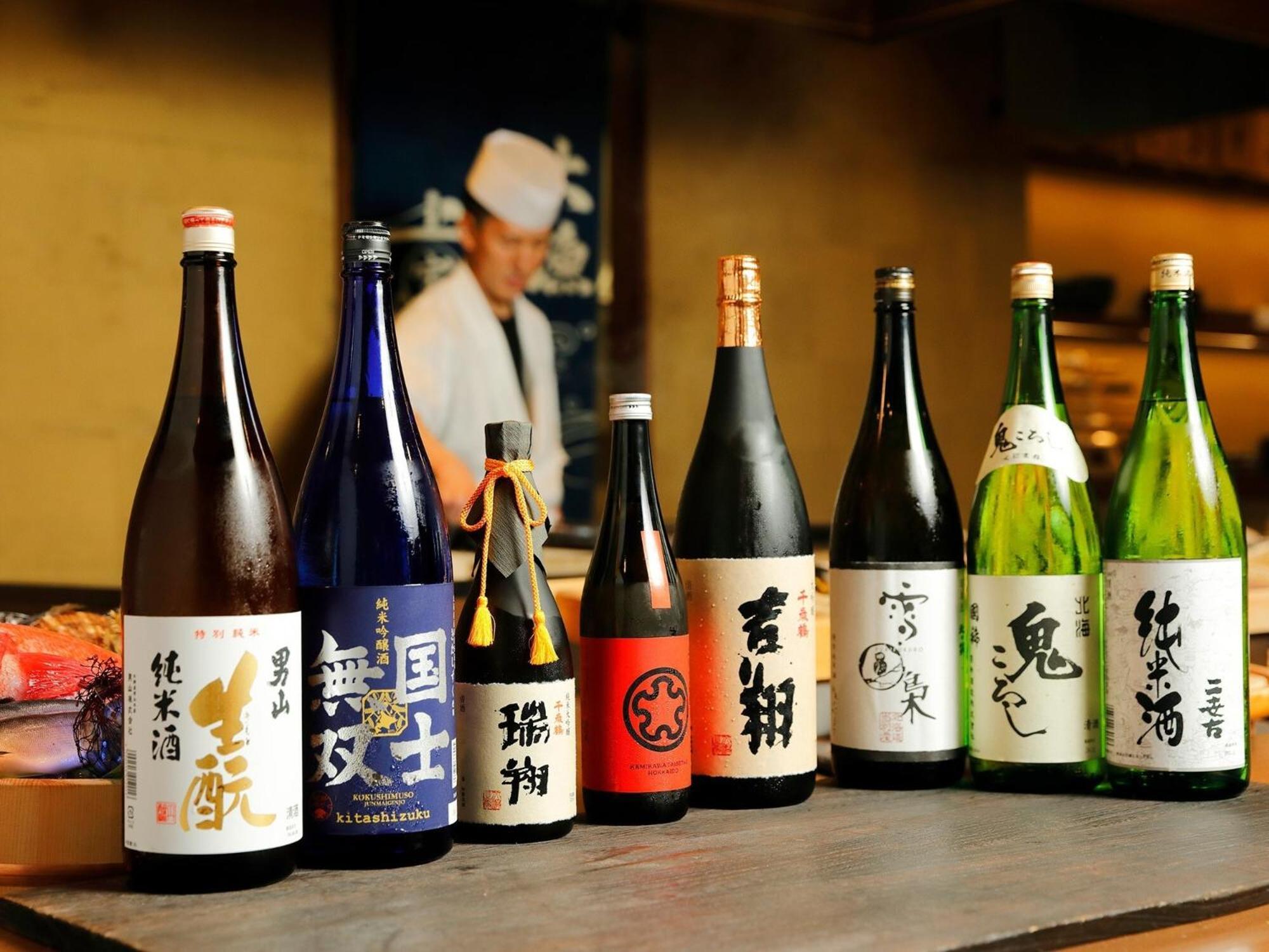 Отель Ana Crowne Plaza Chitose By Ihg Экстерьер фото Bottles of sake